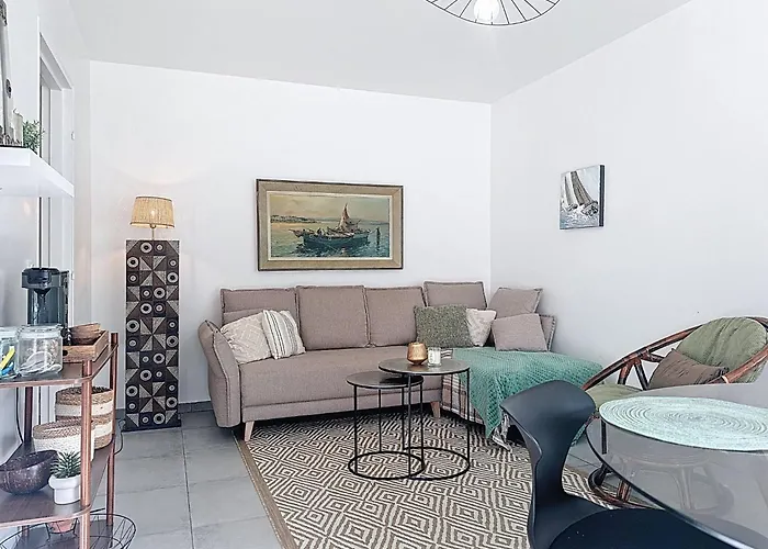 By Interhome Appartamento